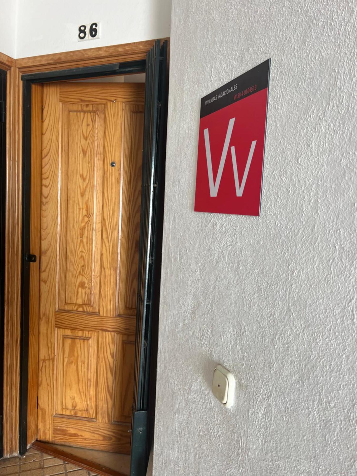 Cactus'S House, 150 M Beach, 1 Bdr, 4 Guests, Wifi, Netflix, أذيخي المظهر الخارجي الصورة